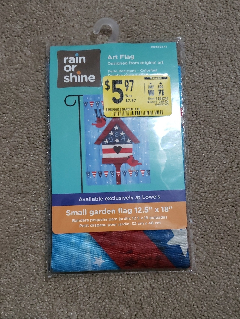 NWT-rain or shine Patriotic Small Garden Flag - Blue & Red